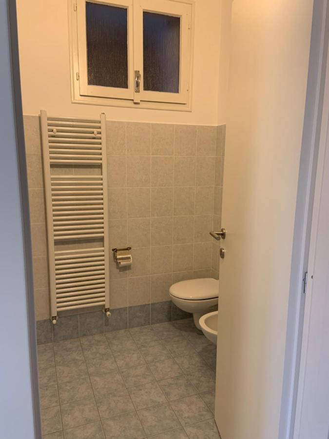 Casa Colmegna Mit Traumhaften See- Und Bergblick Luino Buitenkant foto