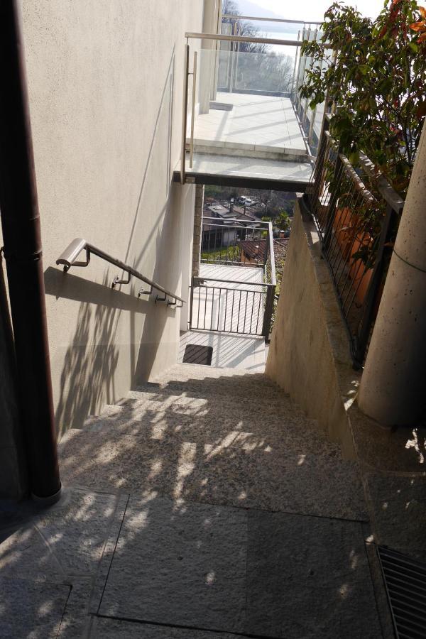 Casa Colmegna Mit Traumhaften See- Und Bergblick Luino Buitenkant foto