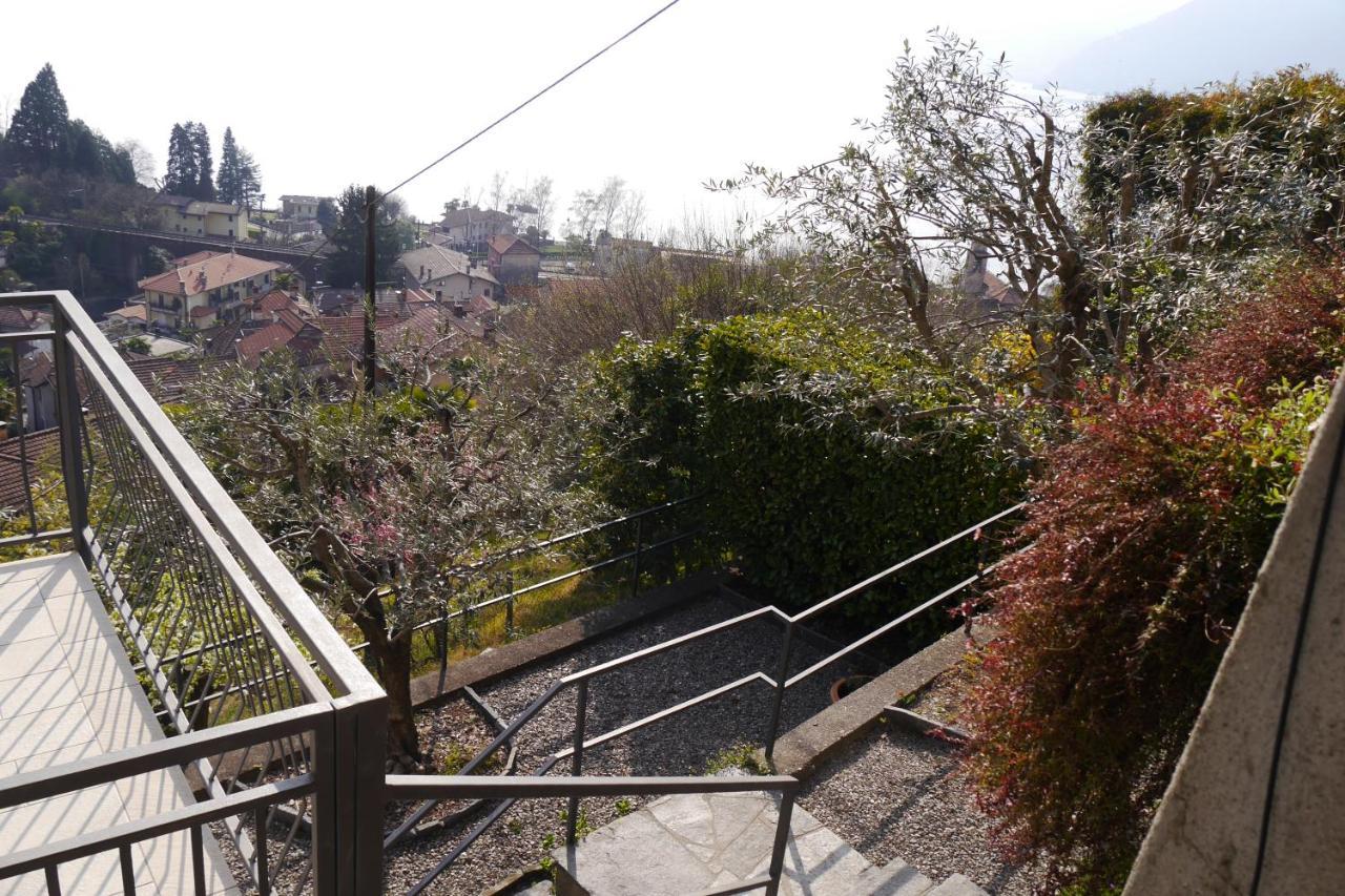 Casa Colmegna Mit Traumhaften See- Und Bergblick Luino Buitenkant foto